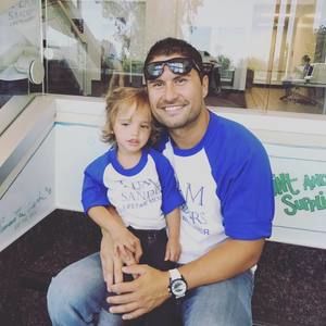 Meet your Posher, Ray